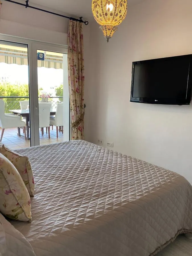 Mi Capricho Apartment With Sea Views And Gardens 卡拉德米哈斯